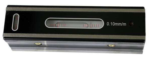 Precision engineer's spirit level 200 mm reading 0,02 mm/m