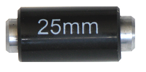 Setting standard 25 mm flat for outside micrometers